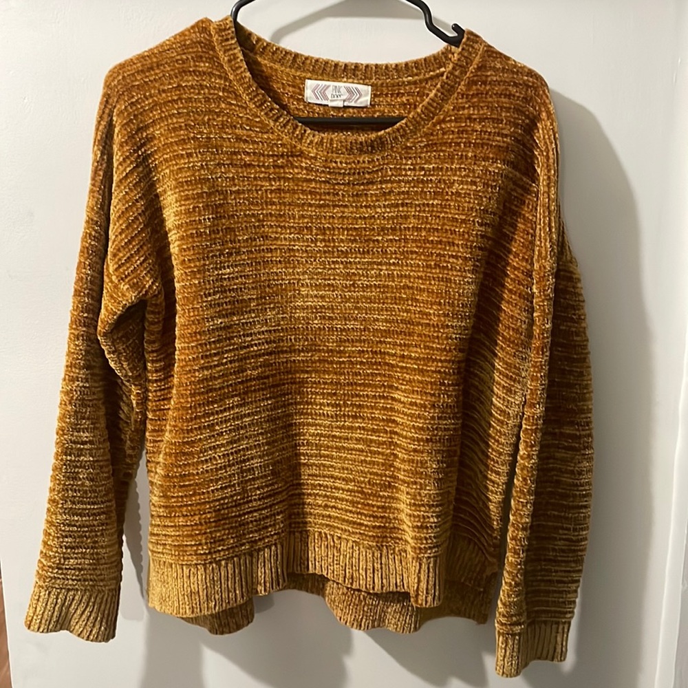 gold sweater